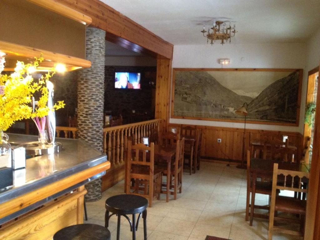 Hotel Llacs De Cardos Таваскан Екстериор снимка